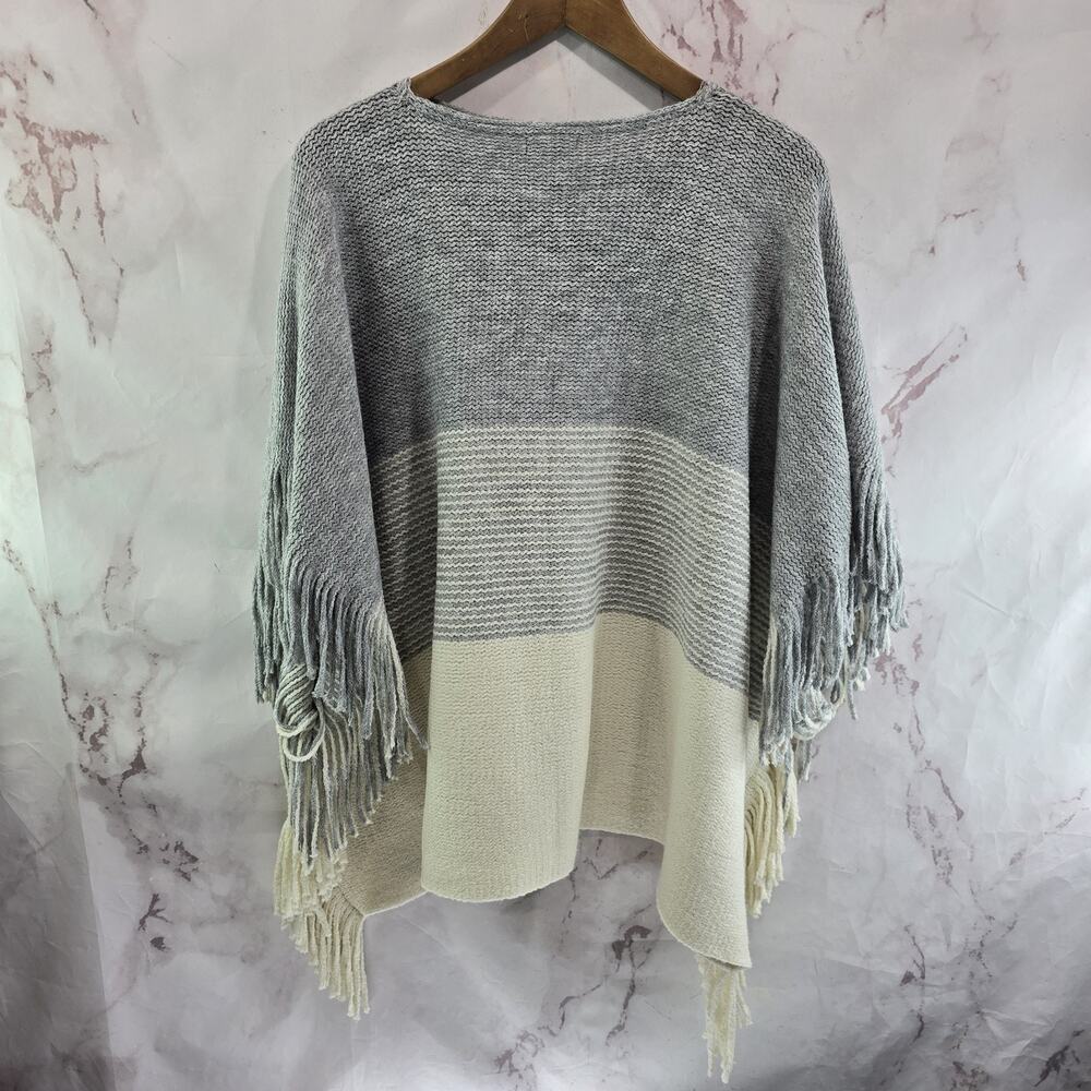 J Jill Poncho Womens Large One Size Gray White Sweater Shawl Colorblock Tassel